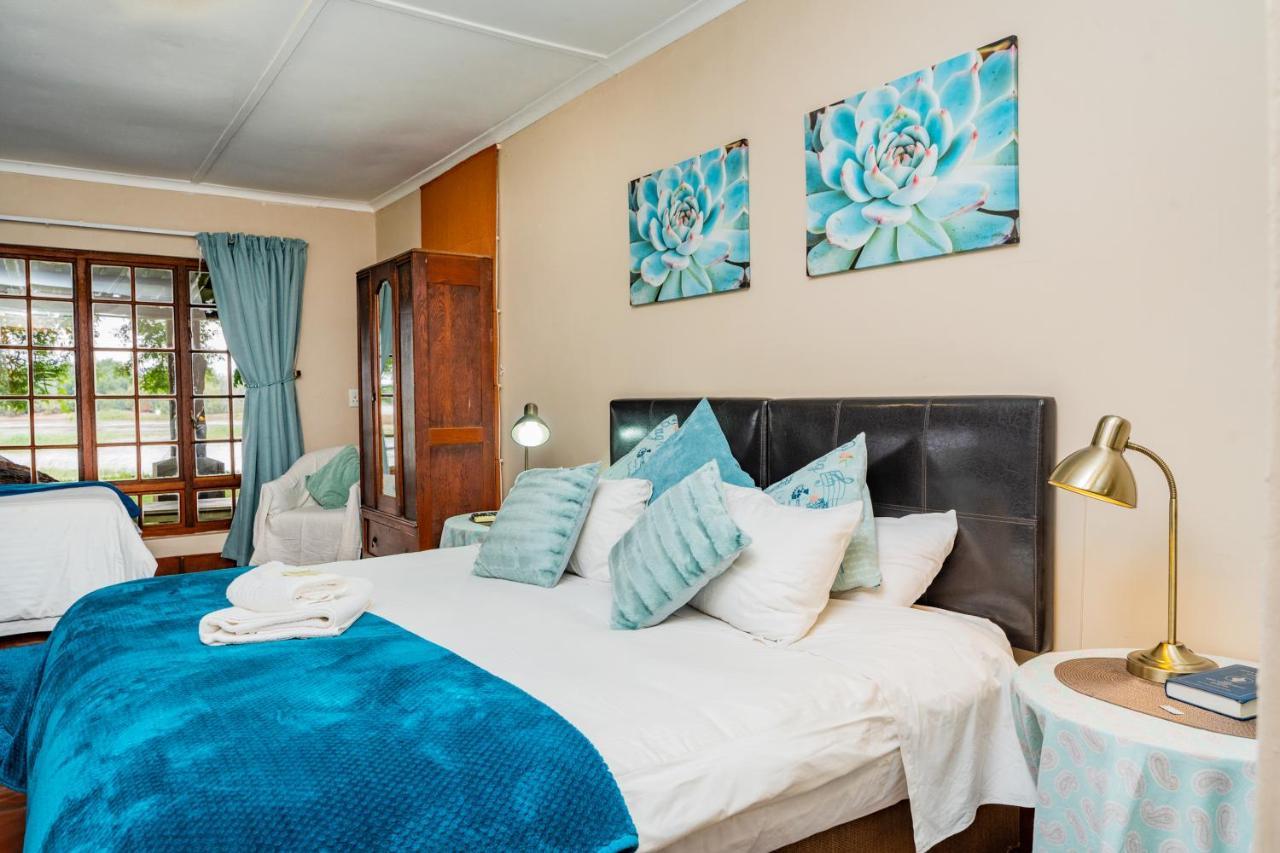 Riverbank Lodge Upington Exterior foto